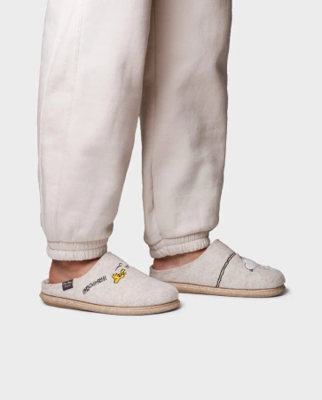 KAPCIE TONI PONS SNOOPY CRU