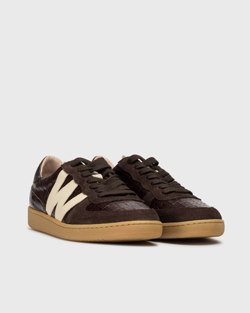 SNEAKERSY WONDERS AP-2002 BROWN