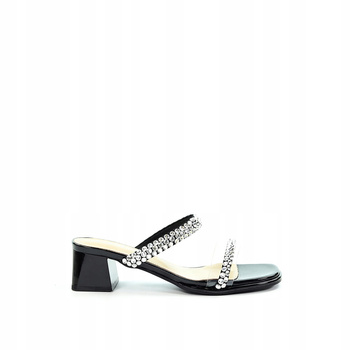 KLAPKI GOE NN2N4261 CZARNY R. 39